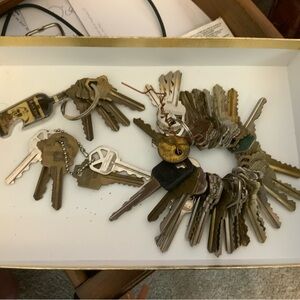 46 Vintage Key Collection
